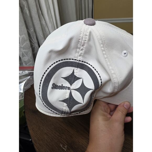 Pittsburgh Steelers White On-Field Hat - Picture 14 of 16